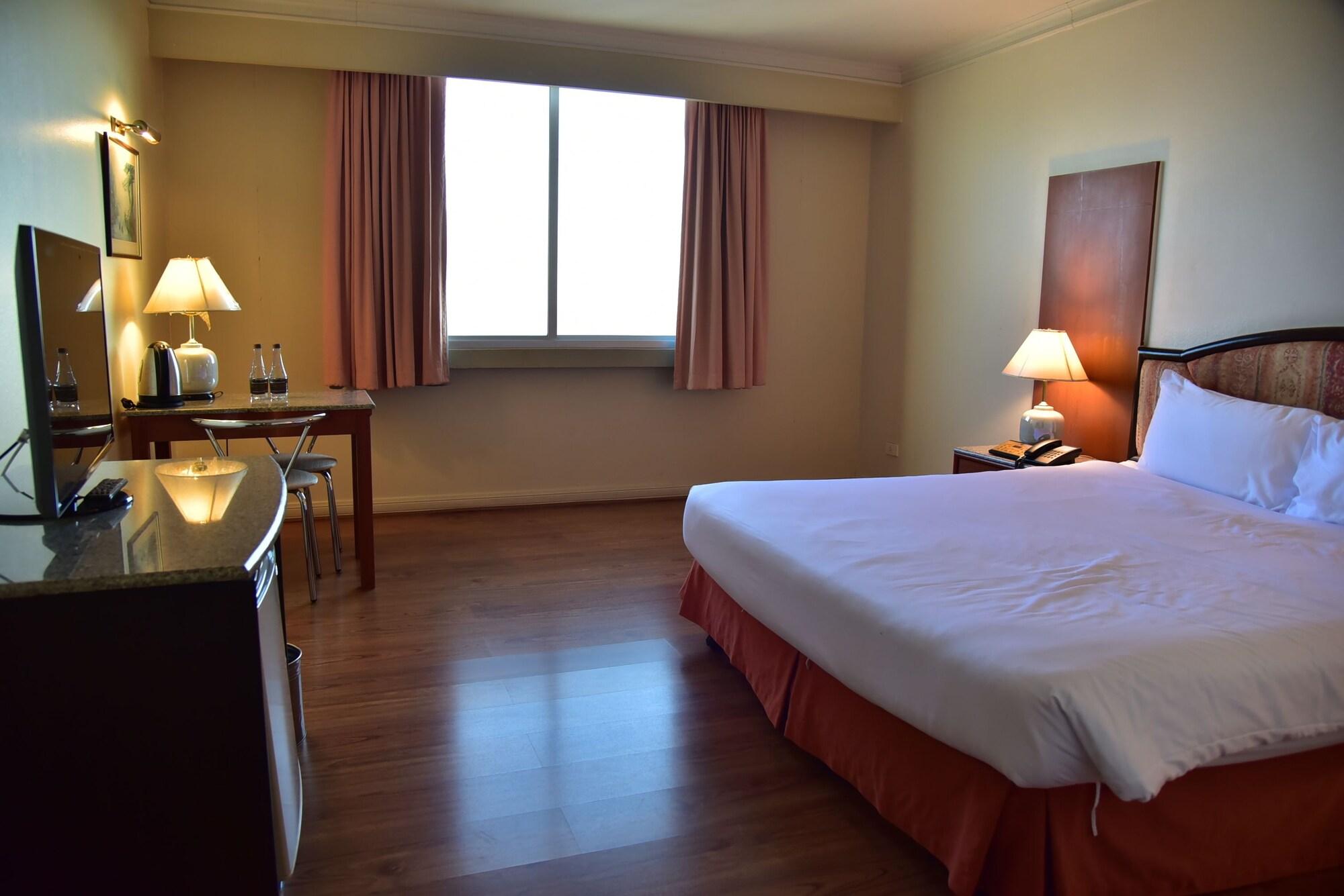 Lee Gardens Plaza Hotel - Sha Plus Хатъяй Экстерьер фото