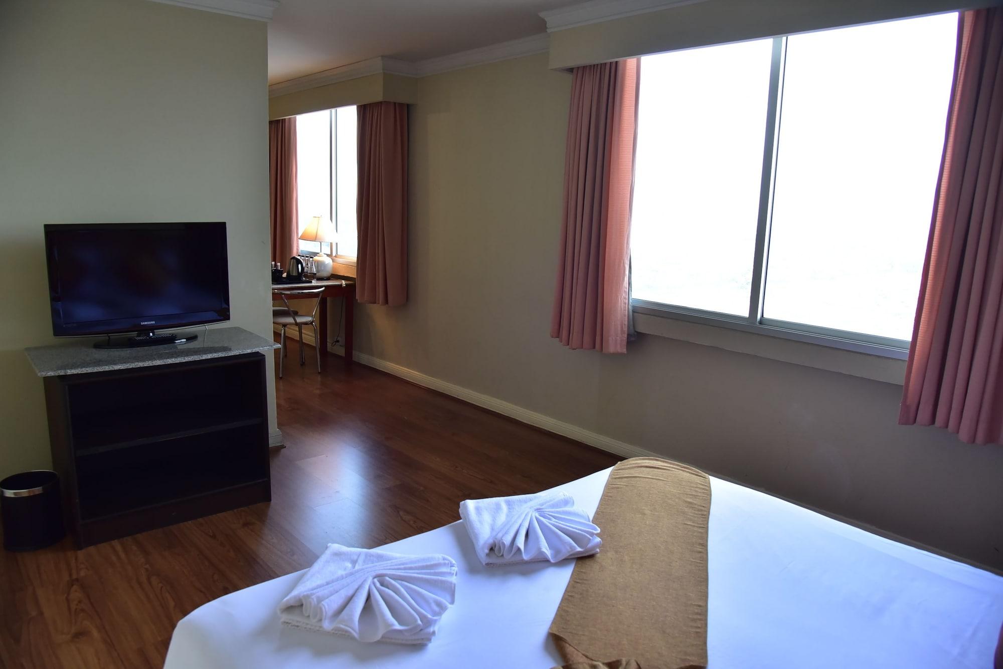 Lee Gardens Plaza Hotel - Sha Plus Хатъяй Экстерьер фото